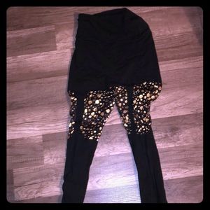 Black leggings with sheer opening